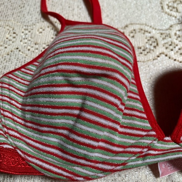 Victoria Secret Women’s Striped Red and Green Bra Size 34 C - Picture 5 of 9